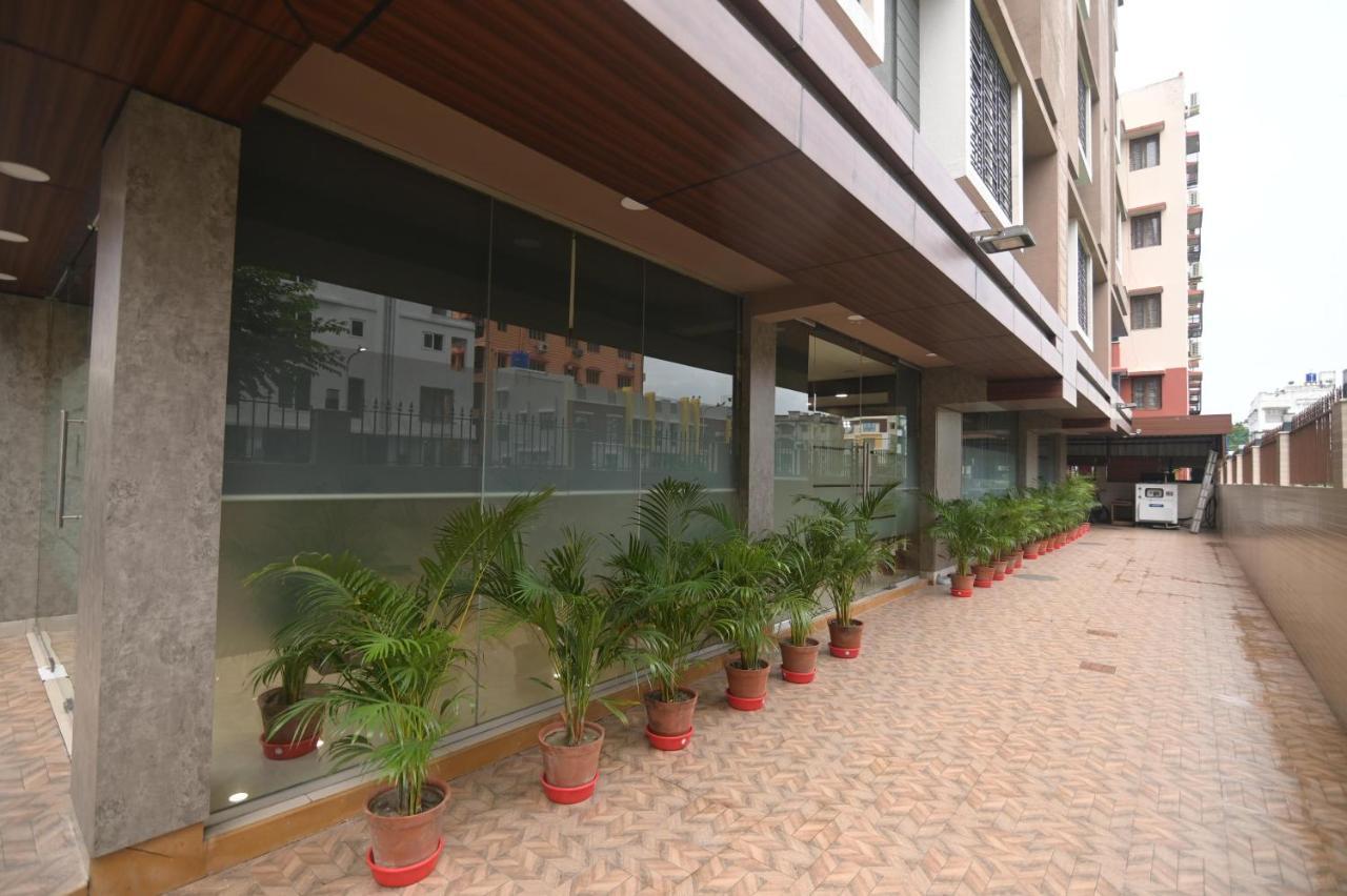 Nk7 Guest House Calcutta Extérieur photo